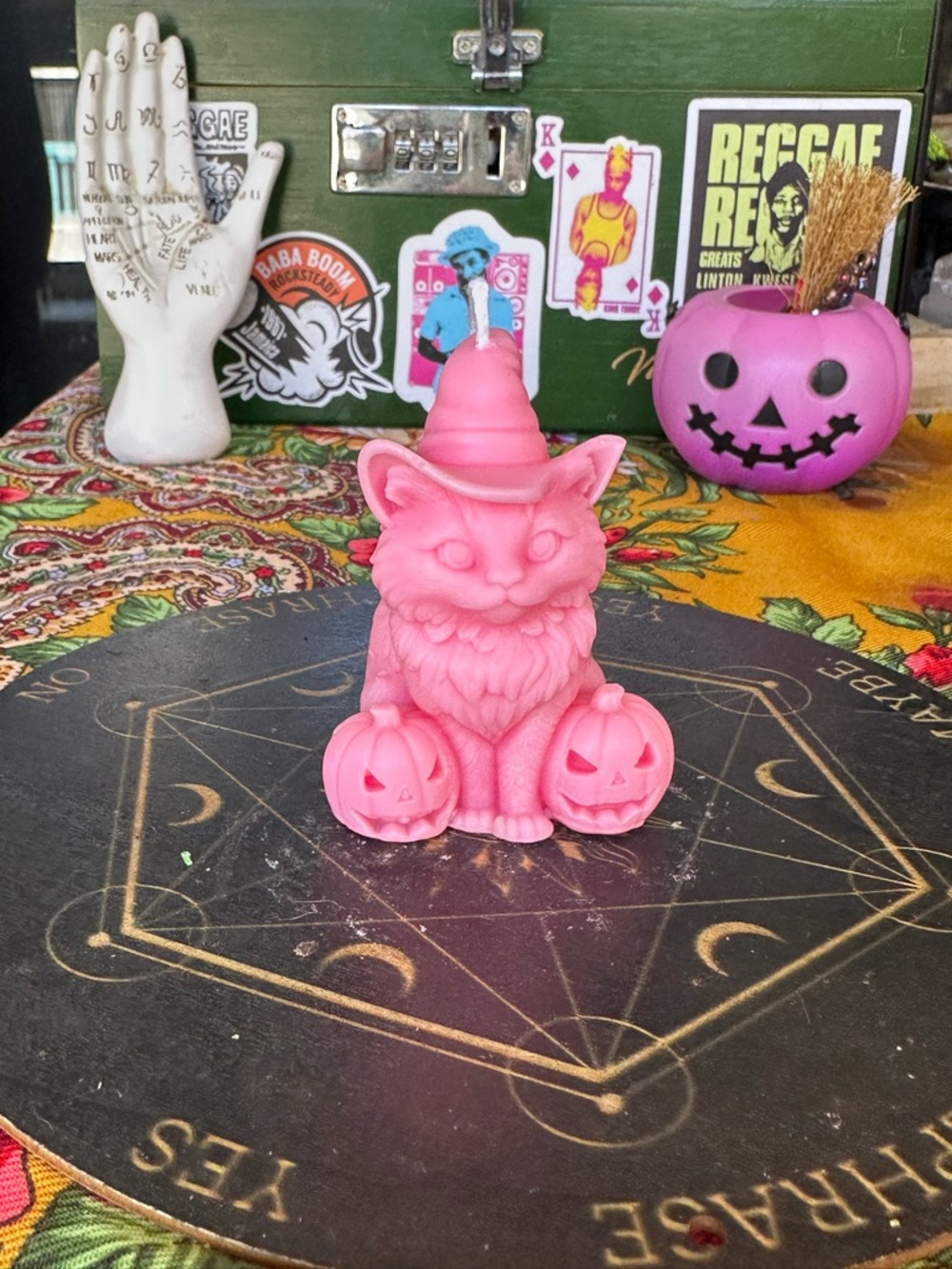 Pink Witch Cat Candle – Handcrafted Decorative Candle